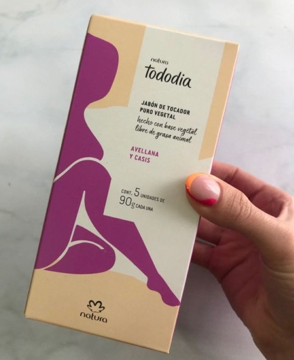 Caja de Jabones Corporales Avellana y casis Natura