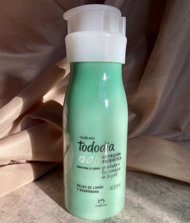 Crema Corporal Tododia Hojas de limón y guanabana Natura 400ml