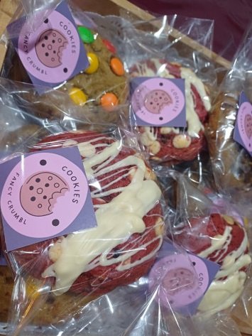 CRUMBL COOKIES