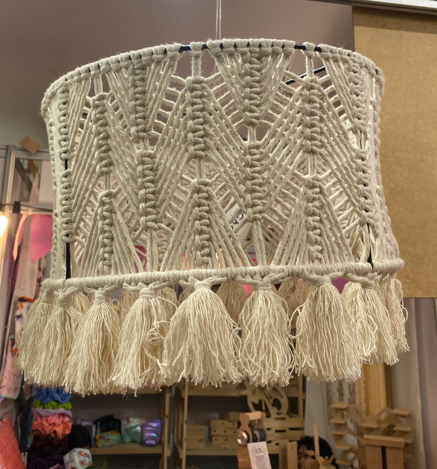 Lámpara macramé