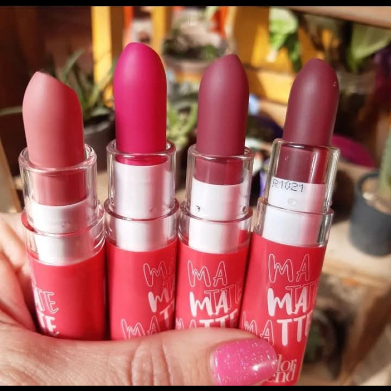 Labial matte