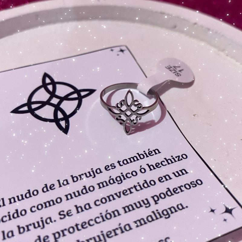 Anillo nudo de bruja