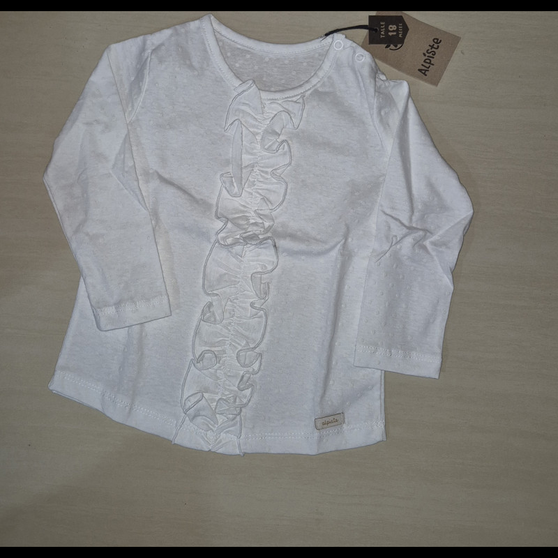 •Camiseta Emilia•